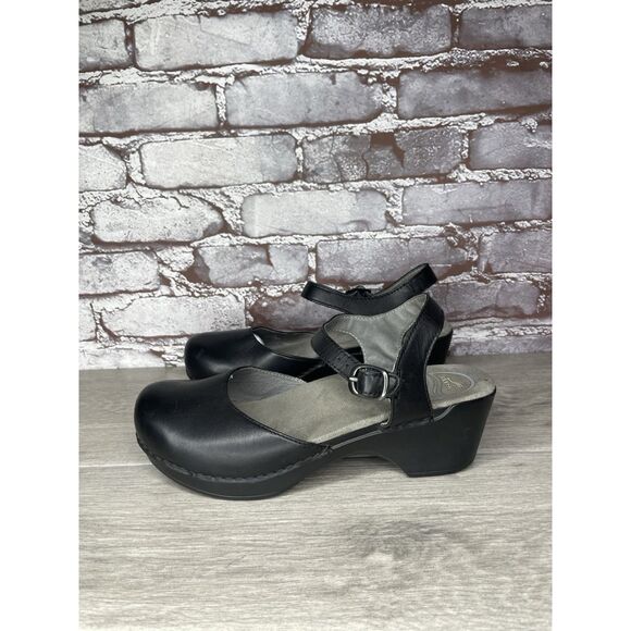 Dansko Sam Black Leather Ankle Strap MaryJane Clog Sandals Women Sz 38EU/7.5M US - Picture 1 of 16